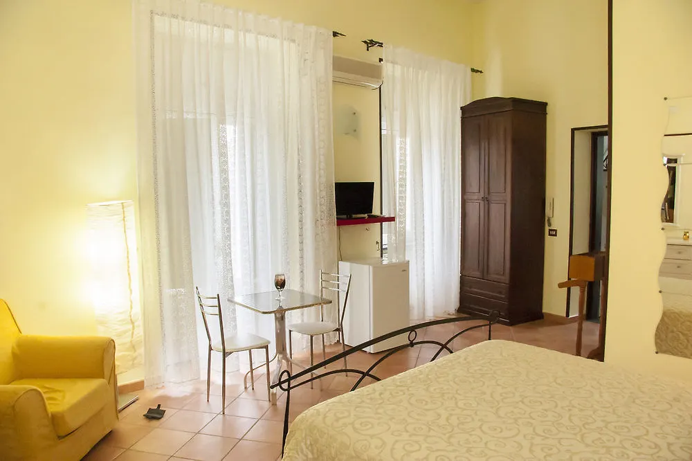 Hotel Residence Confalone Napoli Italia